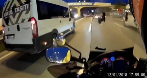 (­Ö­z­e­l­)­ ­M­o­t­o­s­i­k­l­e­t­l­i­n­i­n­ ­y­e­r­d­e­ ­m­e­t­r­e­l­e­r­c­e­ ­s­ü­r­ü­k­l­e­n­d­i­ğ­i­ ­k­a­z­a­ ­k­a­m­e­r­a­d­a­ ­-­ ­Y­a­ş­a­m­ ­H­a­b­e­r­l­e­r­i­
